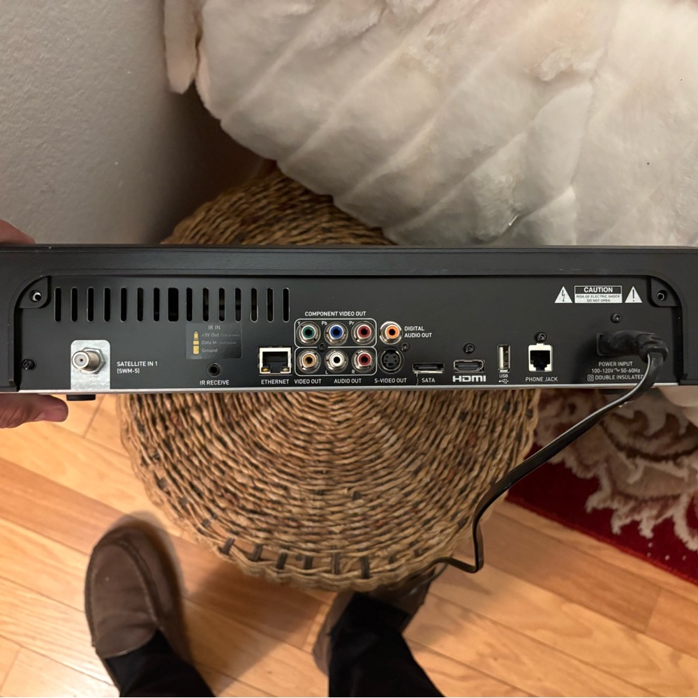DirectTV Receiver Model HR34-700 - Picture 7 of 10